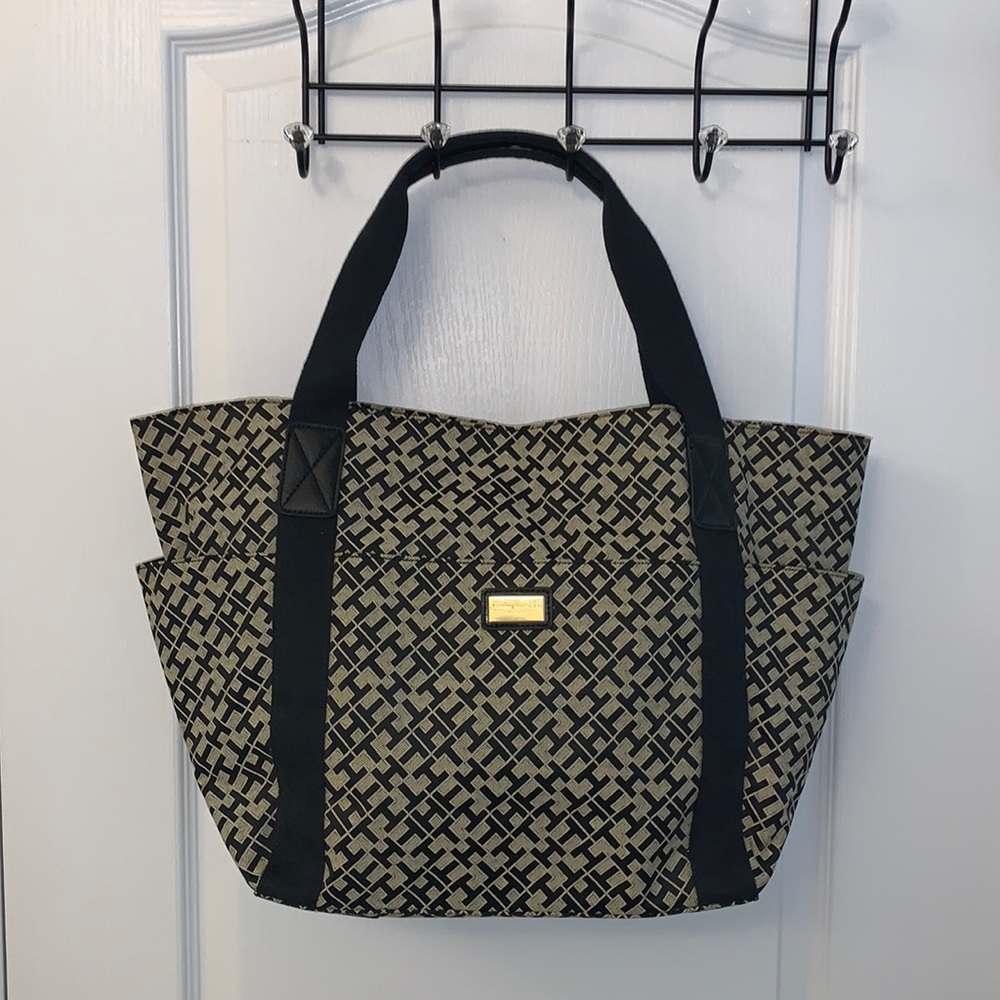 Tommy Hilfiger Signature Large Tote